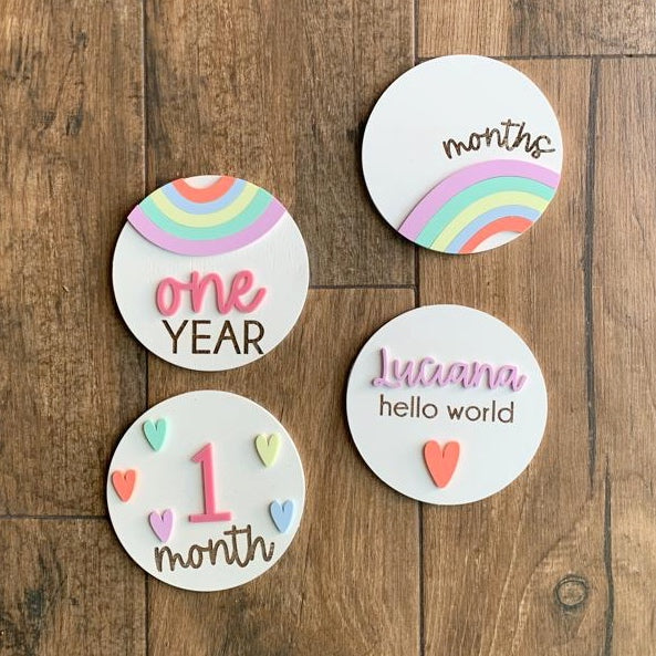 Arcoíris blanco corazones