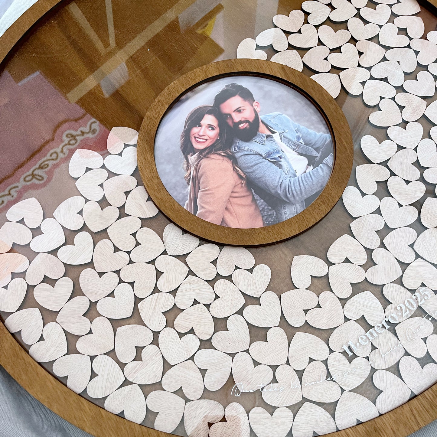 MEDALLÓN CON CORAZONES