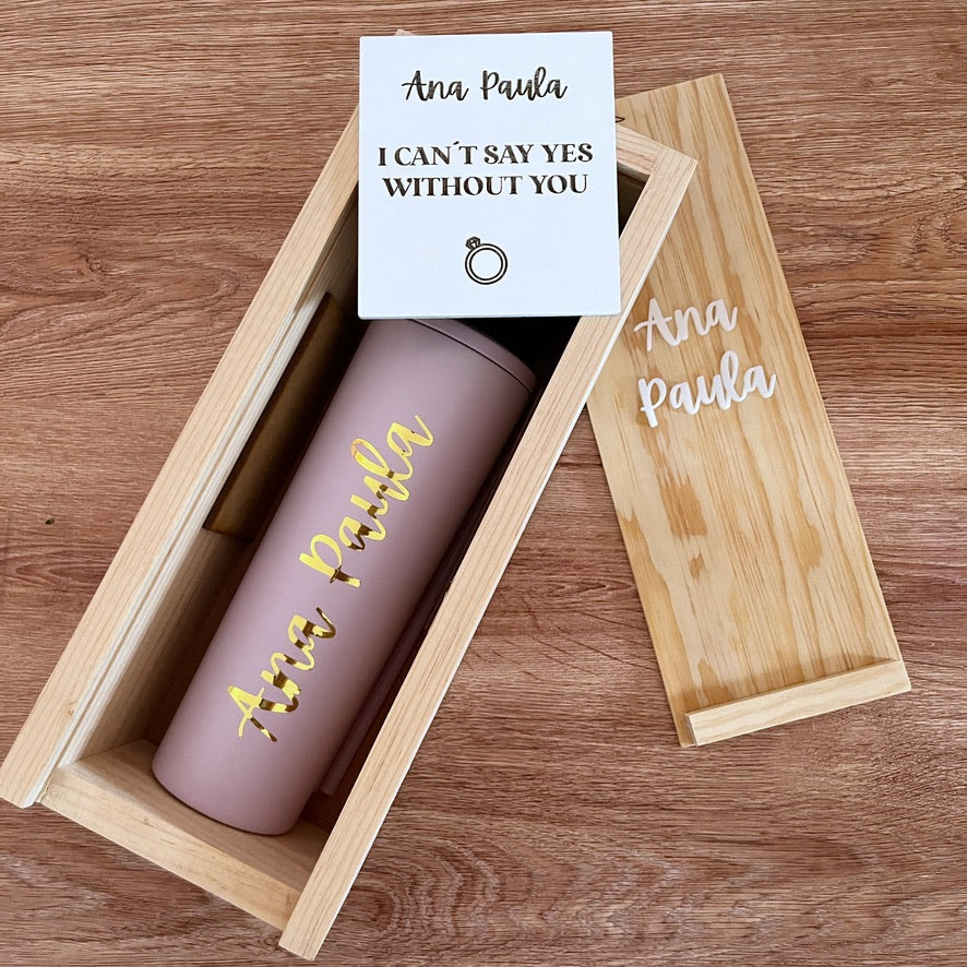 CAJA CON TERMO PARA DAMAS DE HONOR