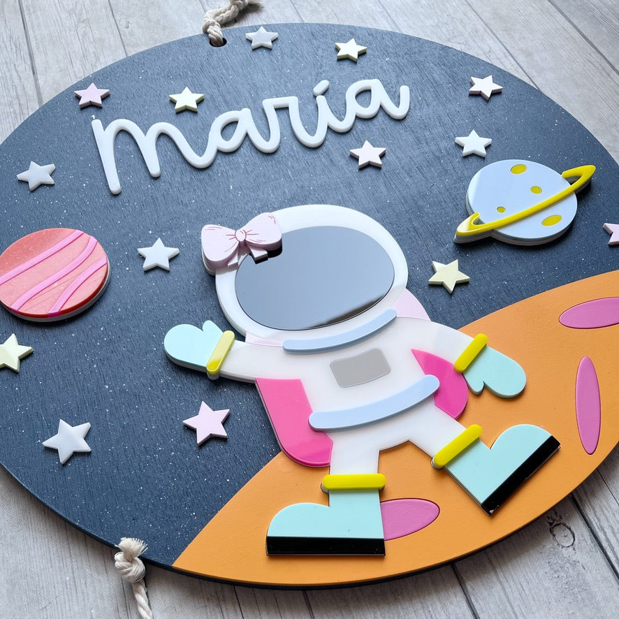 Letrero Astronauta niña