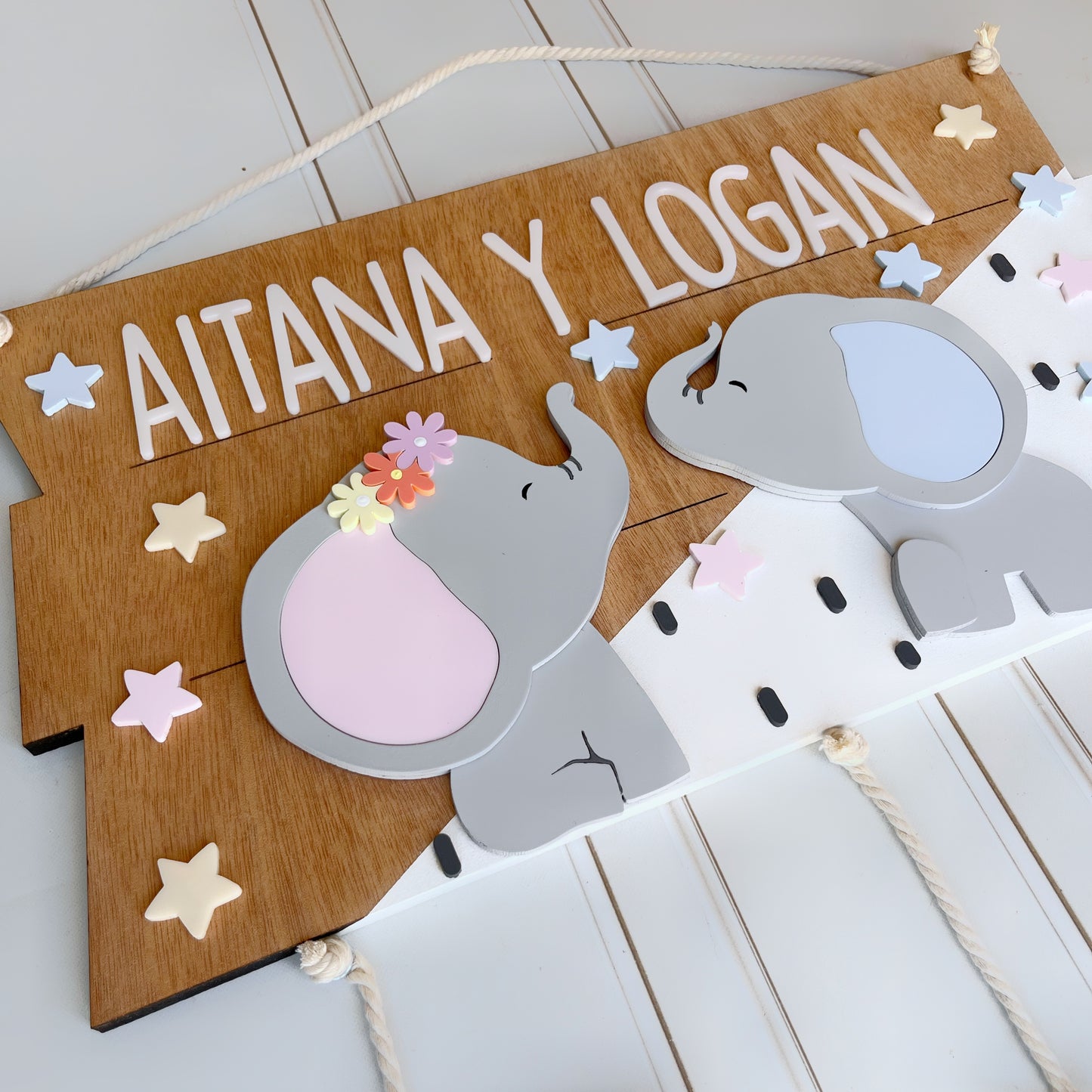 Elefantes Cuates o Gemelos